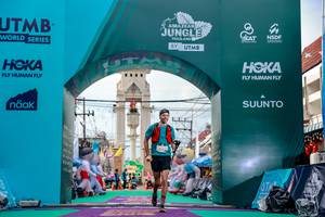 BIB: 
                            <button type="button" onclick="openModal(24870015)" class="btn btn-primary btn-sm float-right btn-popup" data-toggle="modal" data-target=".modal-high-quality">
                        <i class="fas fa-shopping-cart"></i> Add to Cart
                    </button>
                                            <button type="button" onclick="isThisMe(24870015, true)" class="btn btn-success btn-sm float-right btn-popup btn-isme hidden" data-toggle="tooltip" data-placement="bottom" title="นี่คือรูปของคุณใช่ไหม คลิกที่นี่เพื่อเอาเข้าอัลบั้ม">
                        <i class="fas fa-plus"></i> Add to album
                    </button>
                    <button type="button" onclick="isThisMe(24870015, false)" class="btn btn-warning btn-sm float-right btn-popup btn-isnotme hidden">
                        <i class="fas fa-ban"></i> Remove from album
                    </button>